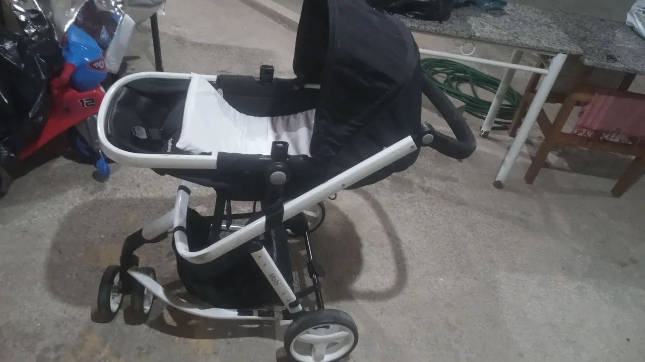 Carrinho de bebê safety completo 