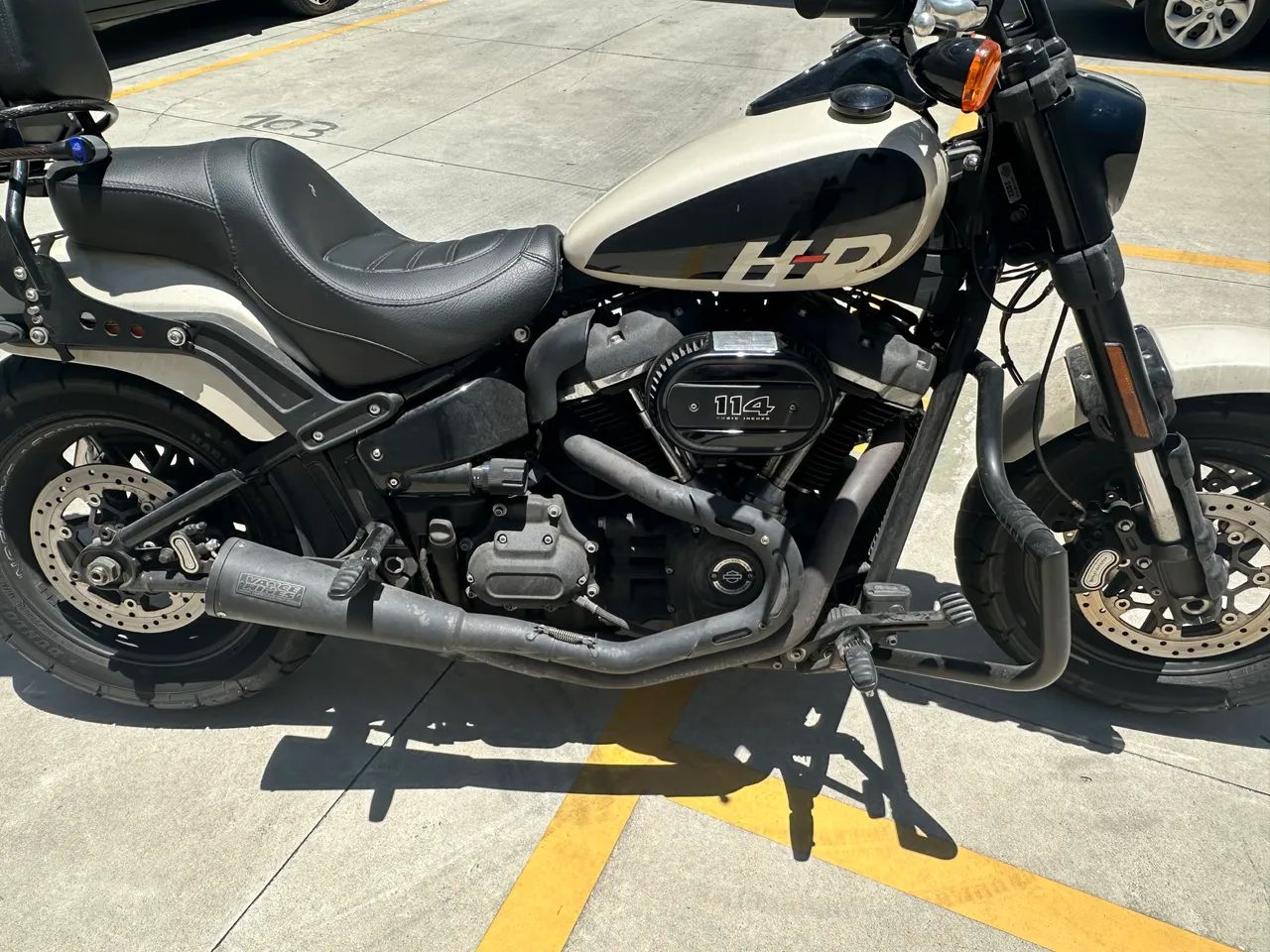 Fat Bob 2022 - Foto 2