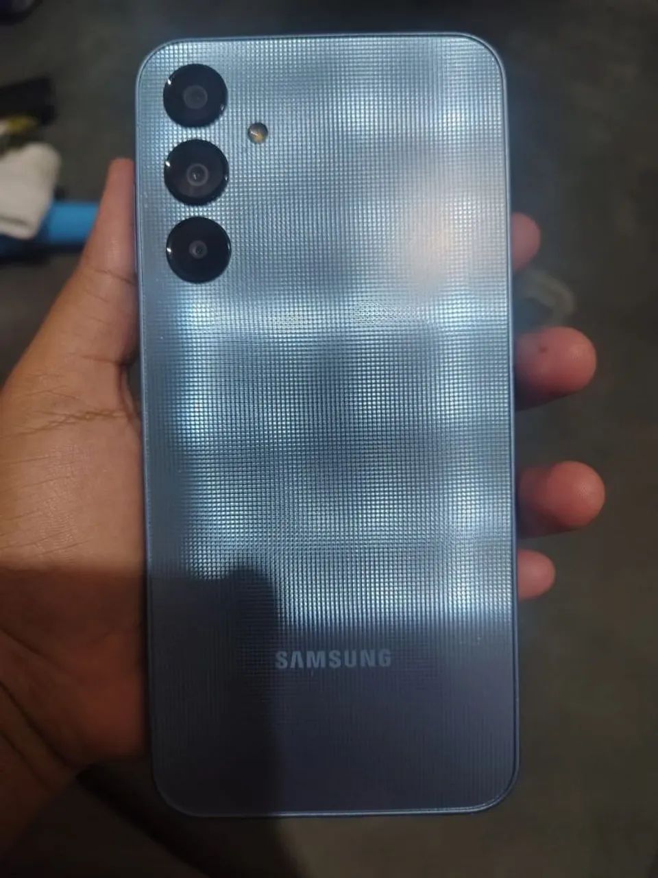 Vende-se Celular A25 5G - Foto 2