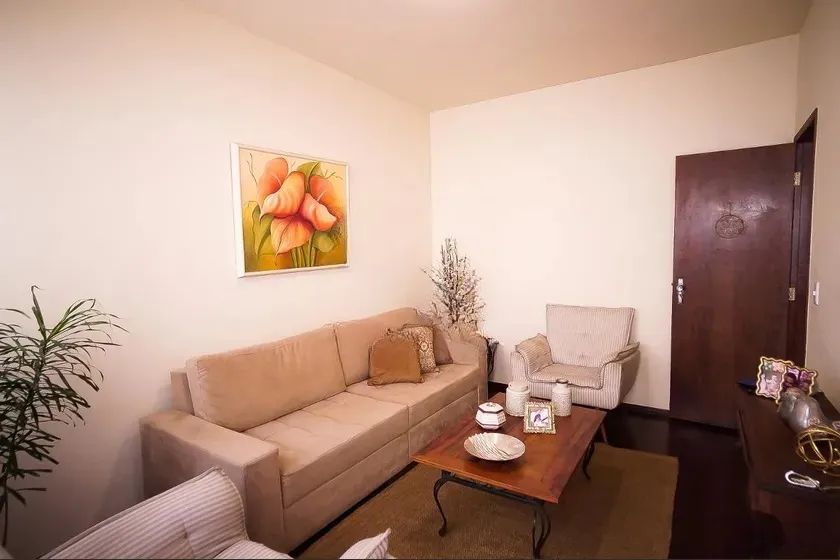 Casa à Venda - Santa Rosa, 4 Quartos, 117 m2
