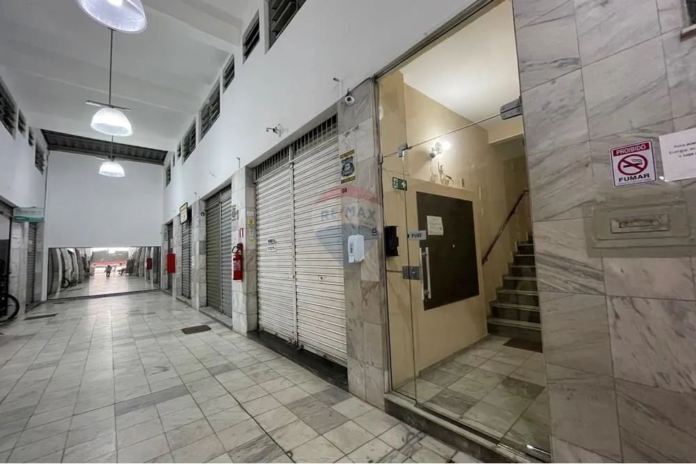 Apartamento Quarto e Sala com Varanda para locação no Centro - Foto 5