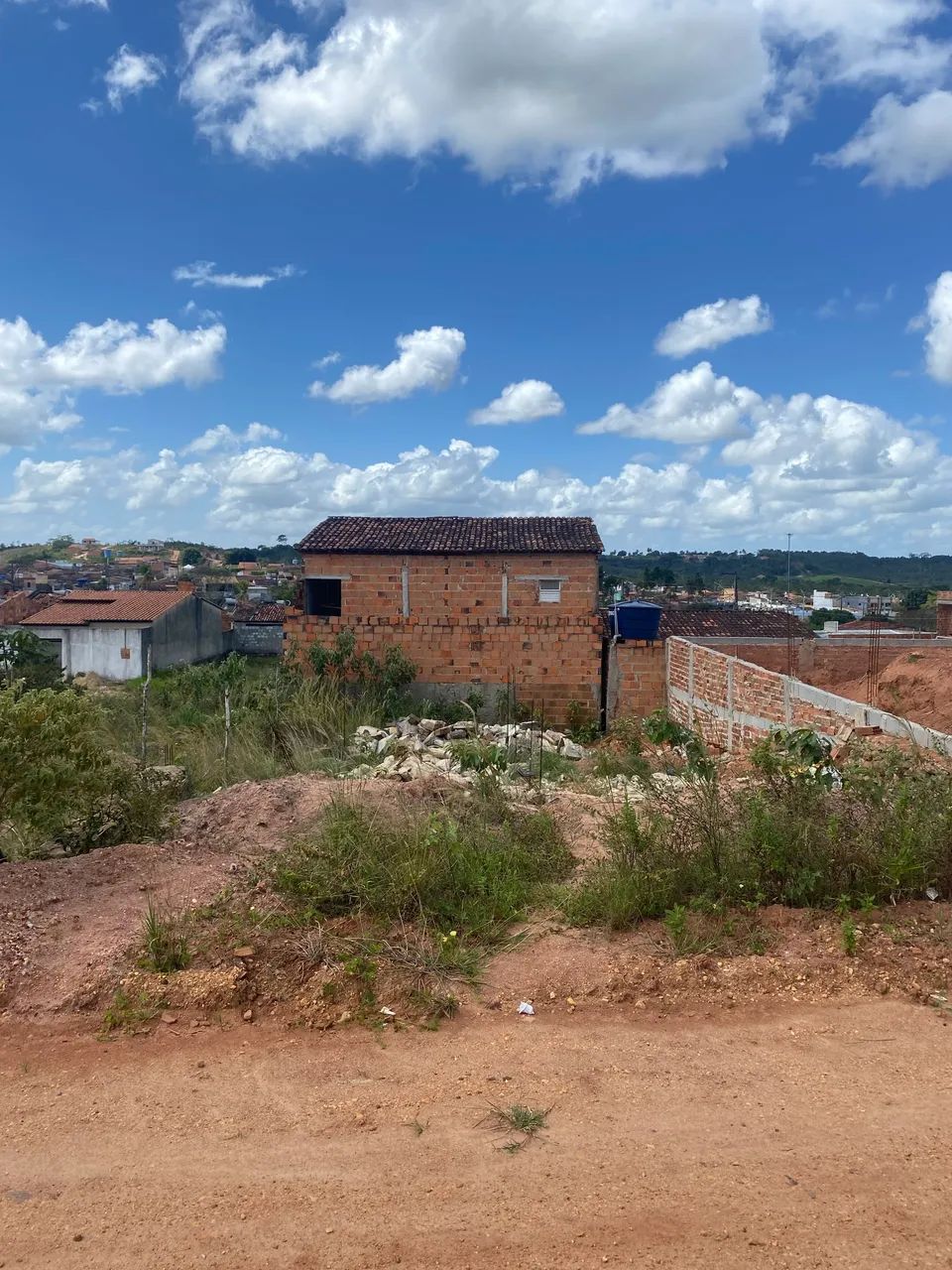 Vende-se terreno 