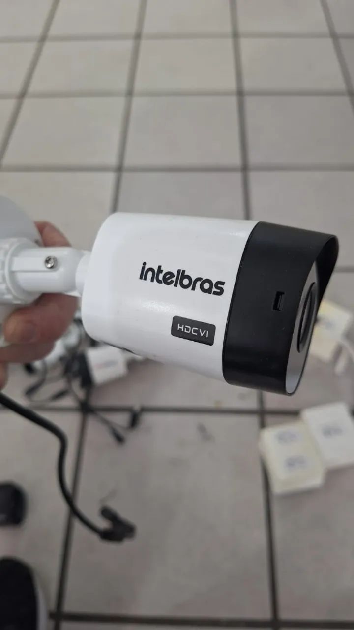 Cameras Segurança Tudo Forte e Intelbras