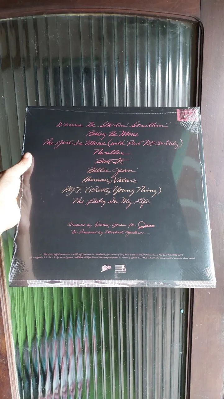 LP Thriller - Michael Jackson Vinil Importado Lacrado - Foto 2