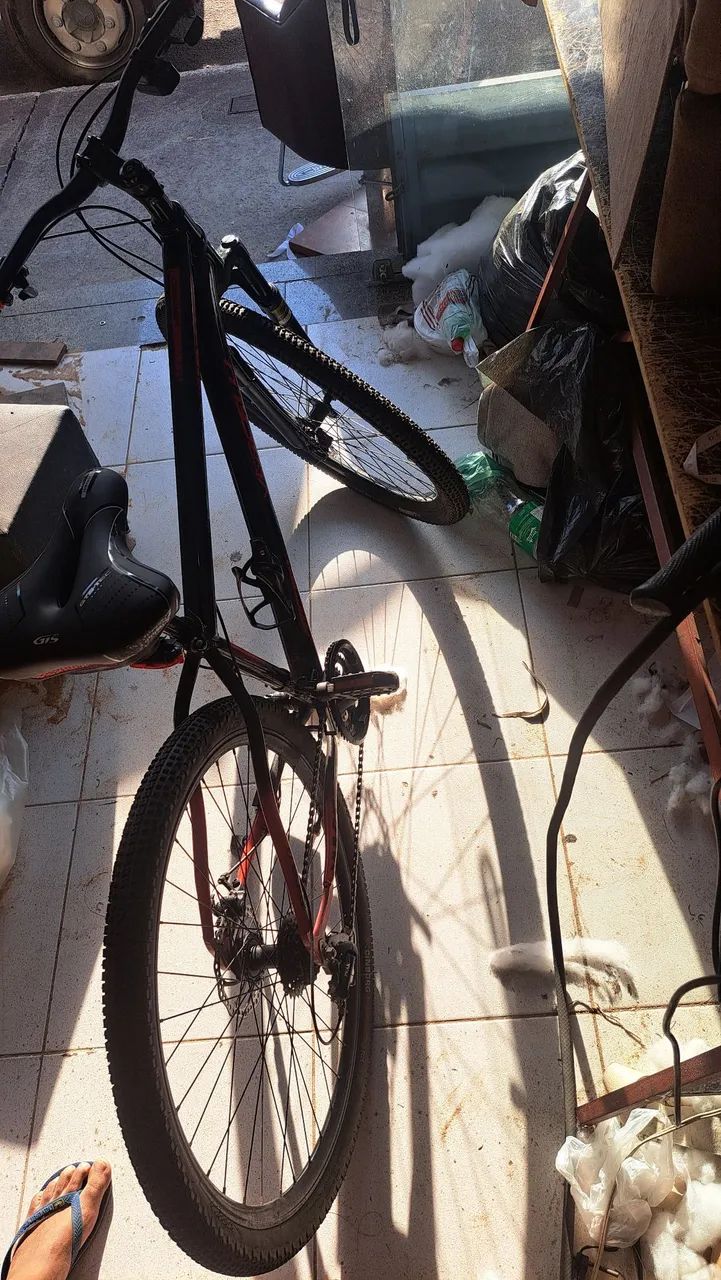Bike aro 29 semi nova - Foto 2