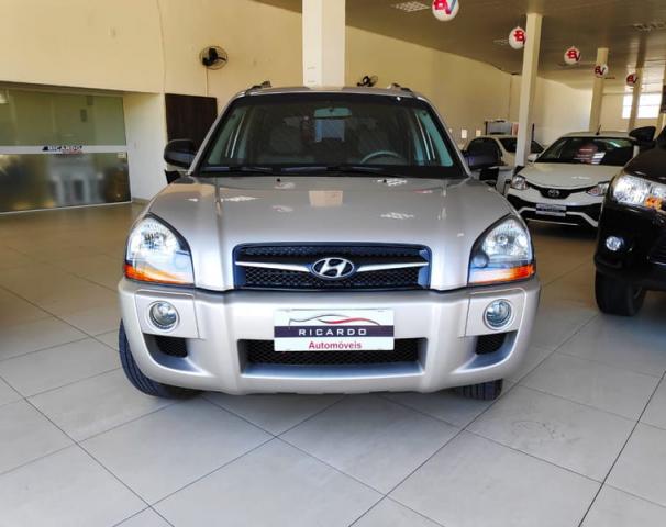 HYUNDAI TUCSON 2.0 AUTOMÁTICA - Foto 5