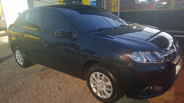 Renault Logan - Foto 2