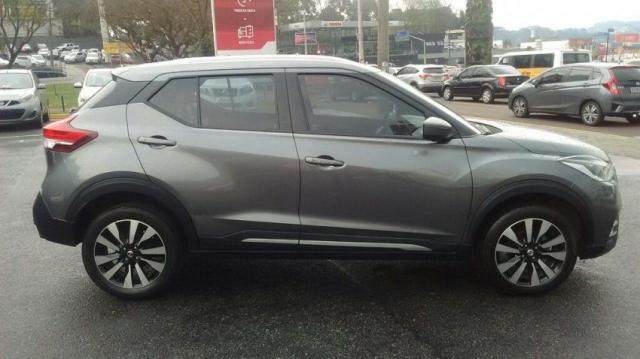 NISSAN KICKS SL 1.6 16V CVT FLEX Cinza 2016/2017 - Foto 7
