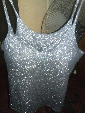 Regata tamanho G vestido tamanho P