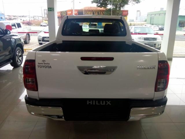 TOYOTA HILUX 2.8 SR 4X4 CD 16V DIESEL 4P AUTOM?TICO. - Foto 5