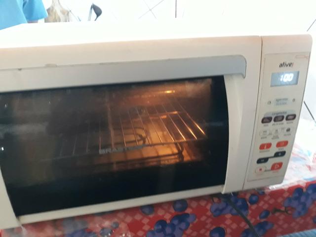 Vendo um forno elétrico Brastemp