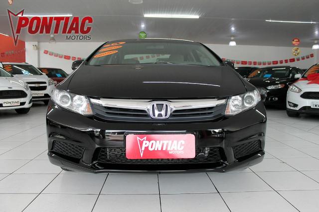 Honda Civic LXS 1.8 AUT 2014 - Foto 2