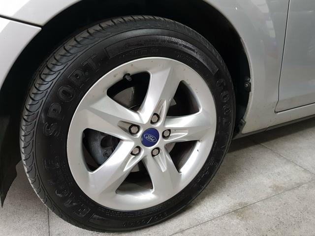 Ford Focus Hatch GLX 1.6 2013/13 TOP - Foto 7