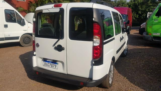 Fiat Doblo 2016 1.4 Attractive 7 Lugares Completa Ar Condicionado - Foto 4