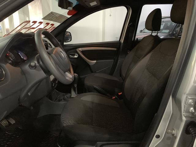 Duster Expression 1.6 Flex Aut. Km35.000 Valor : R$ 58.990,00 - Foto 4
