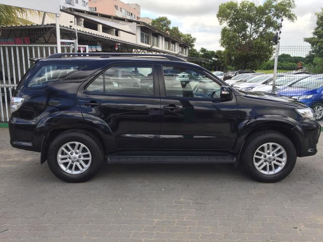 Hilux SW4 SRV 4x4 Diesel 2015 - Foto 4