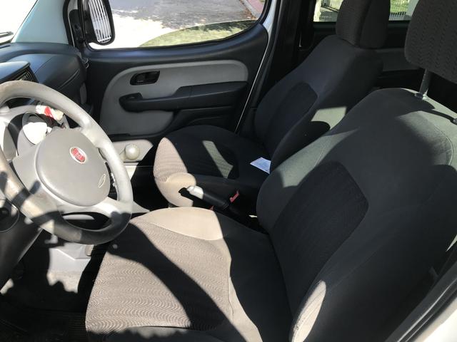 Doblo essence 1.8 6 lugares - Foto 13