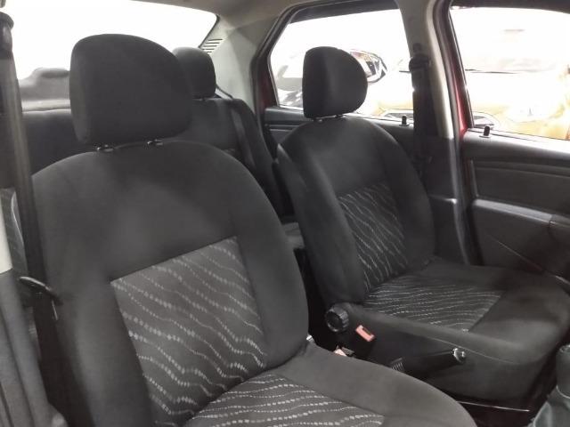 Renault Logan Authentic 1.0 2012 oportunidade - Foto 9