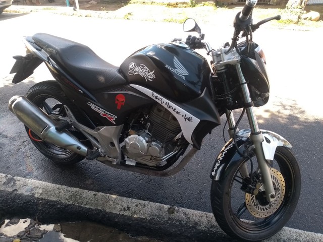 CB 300