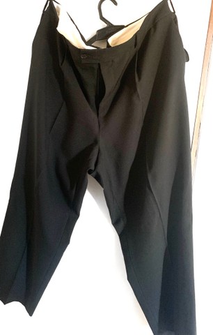 Terno completo PLUS SIZE preto (calça + blazer) - Foto 4