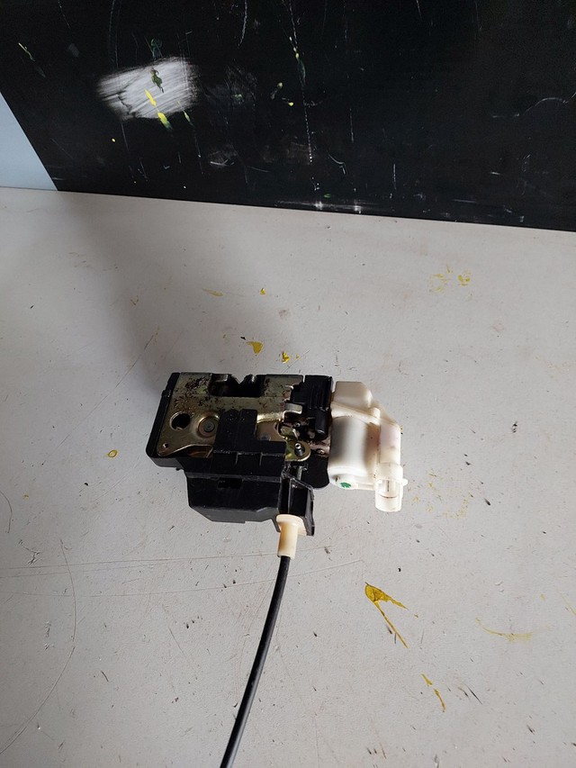 Fechadura Da Porta Dianteira Direita Palio Siena 2005 À 2015 - Foto 5