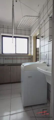 Apartamento mobiliado com 3 quartos no Condomínio Edifício Athenas. - AP53139