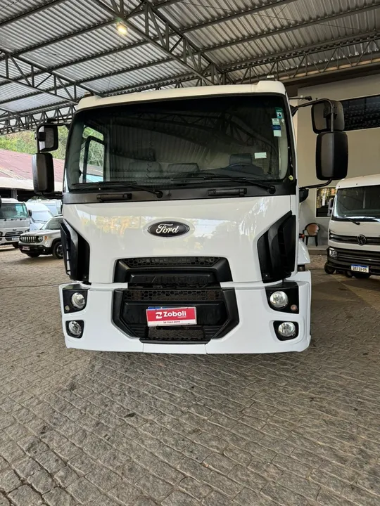 Ford Cargo 1719 Carroceria 2013