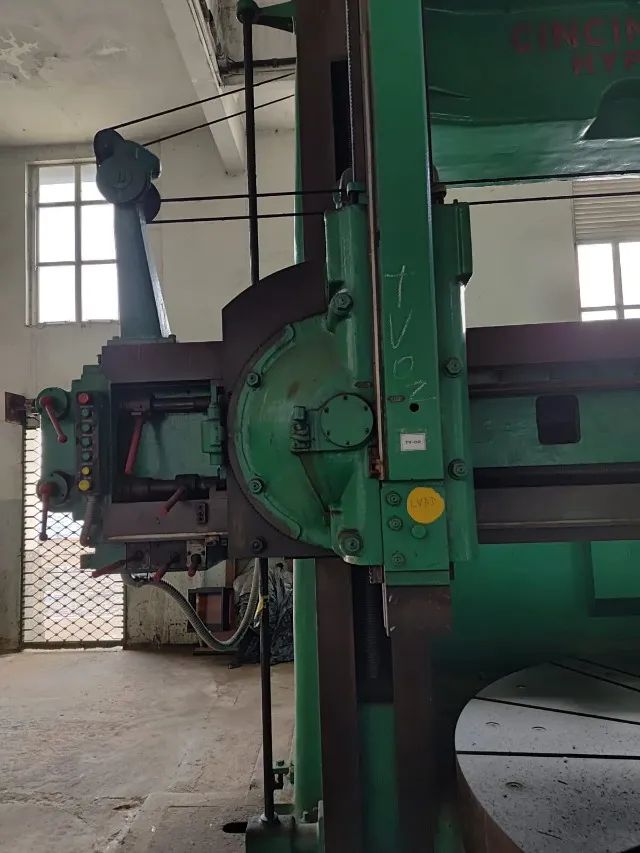 Torno Vertical Cincinnati  - Foto 3