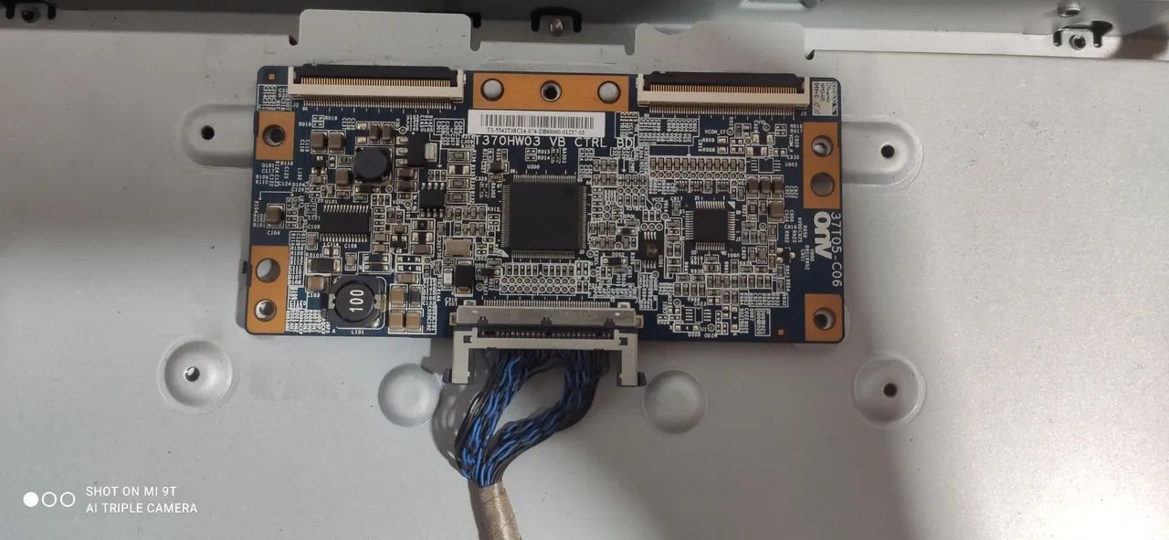 Tv Hbuster 42 polegadas  - Foto 4