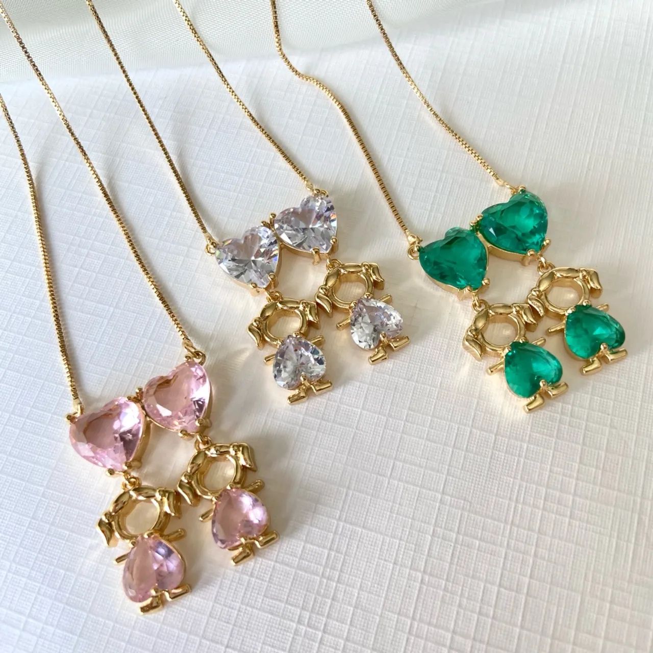 Colar com pingente filhos 