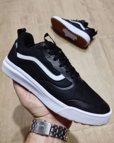 Tênis Vans preto