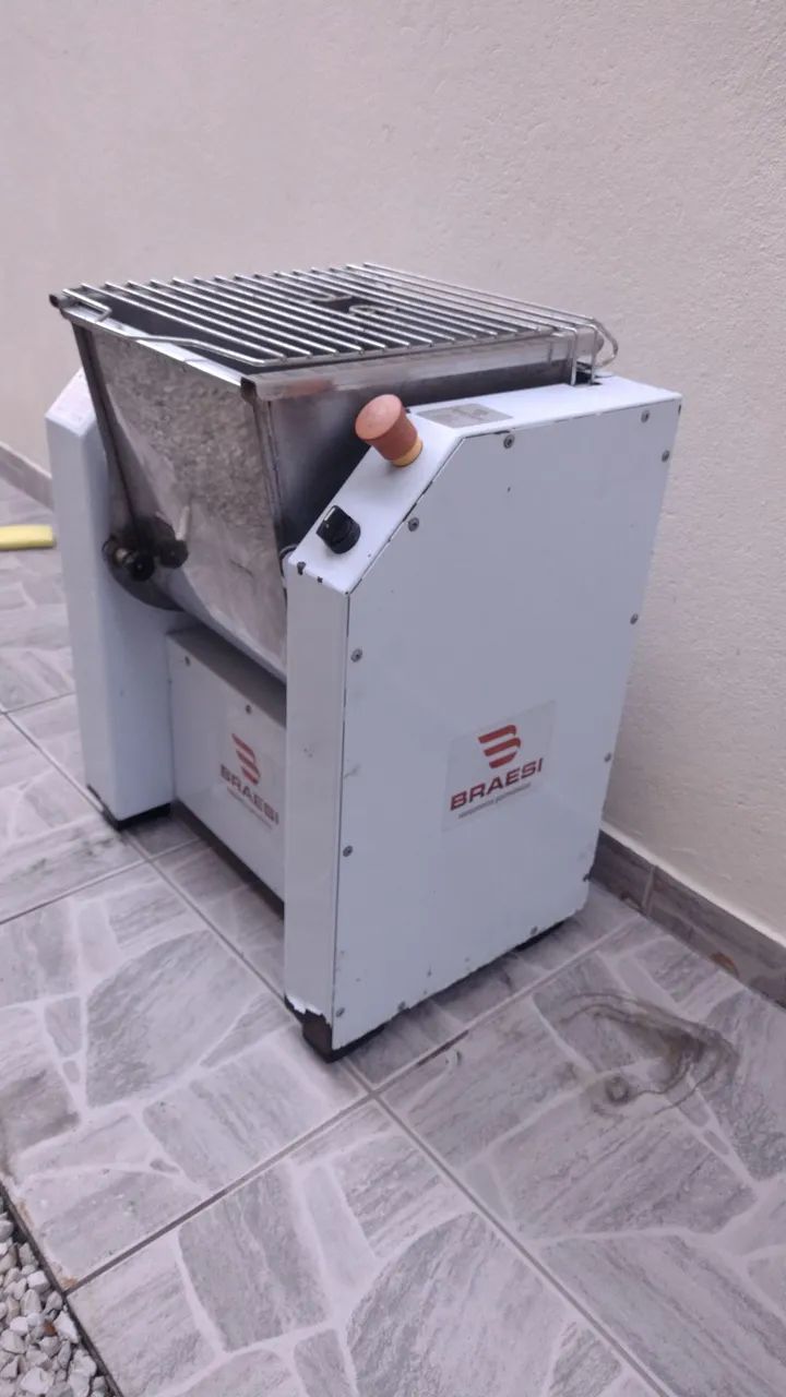 Amassadeira Industrial Braesi 15kg - Foto 2