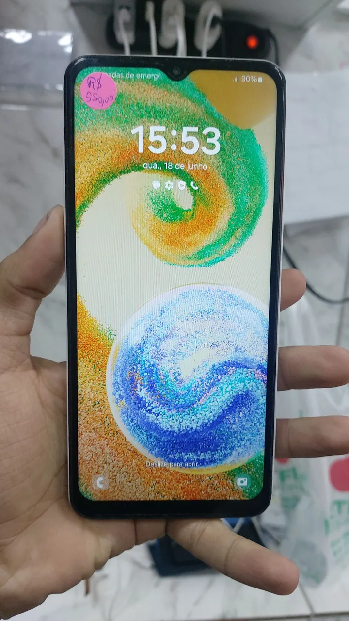 Sansung A04 e branco