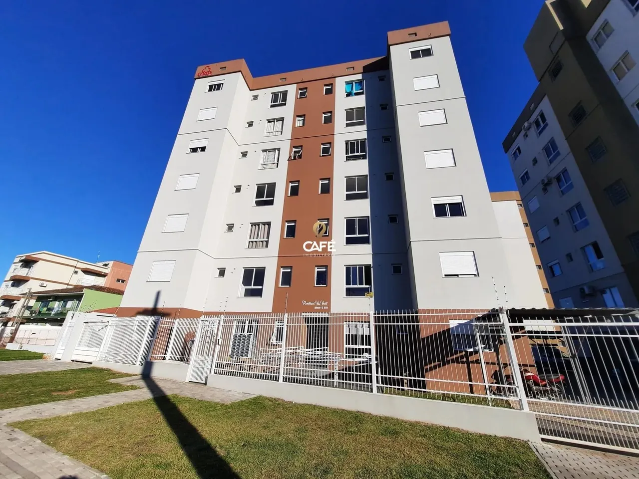 Apartamento 3 dormitórios para alugar Camobi Santa Maria/RS