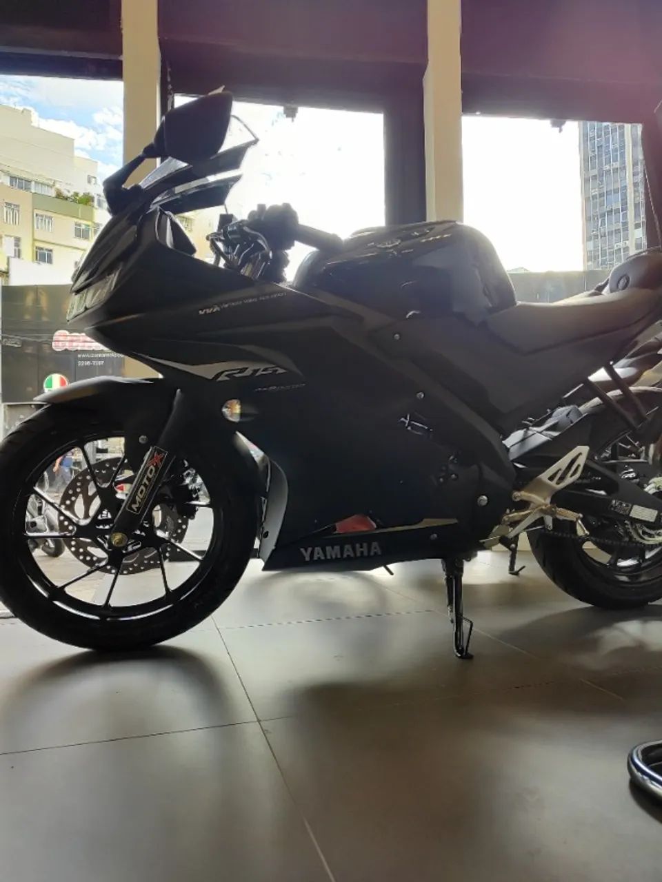 R15 2025 - Marcos Yamaha 