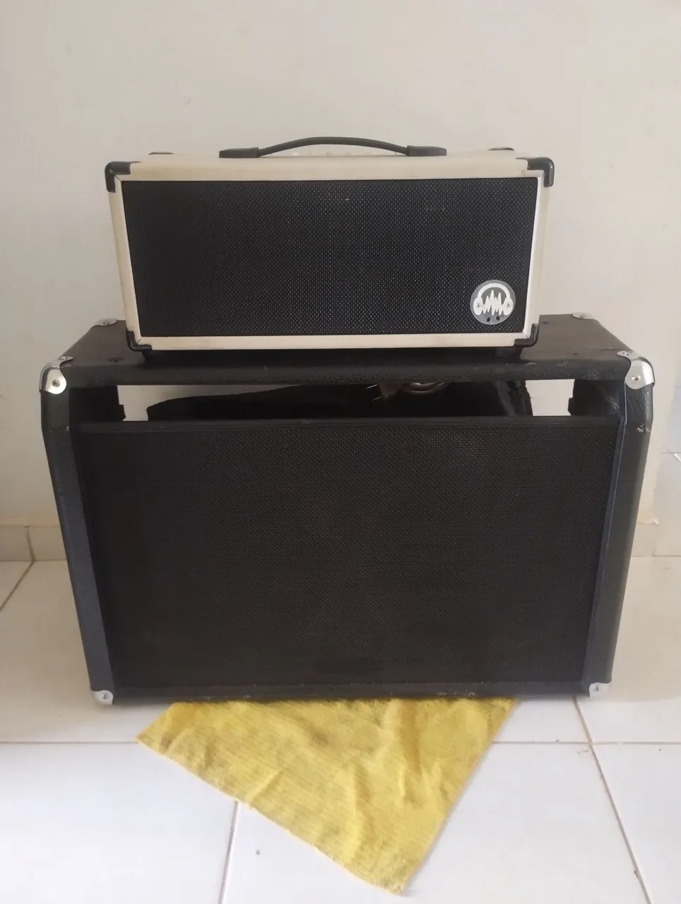 Amplificador para guitarra e caixa