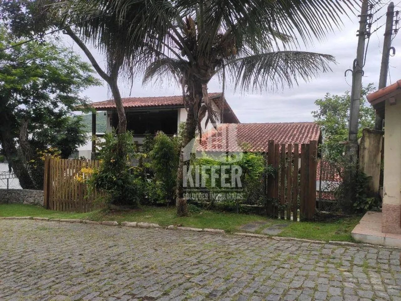 Casa no Ubá V  4 Quartos, Suíte com Hidro e Estrutura Completa