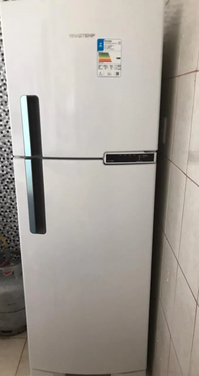 Geladeira Brastemp 375L