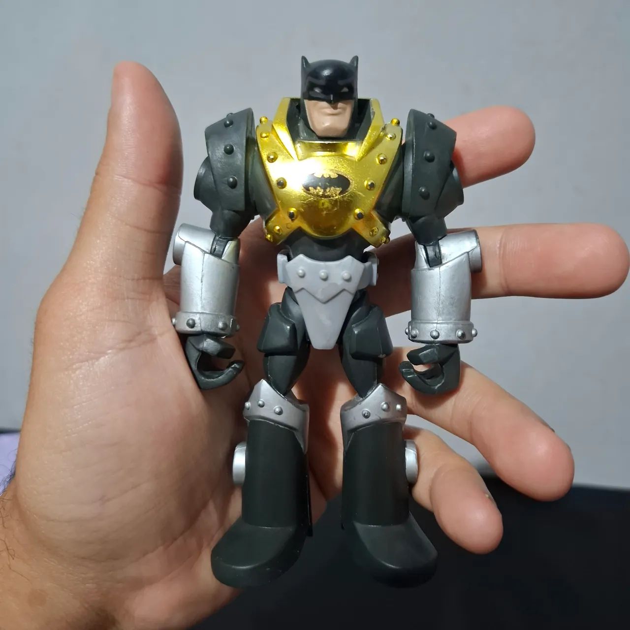 Boneco Batman The Brave and The Bold Total Armor Total Destruction