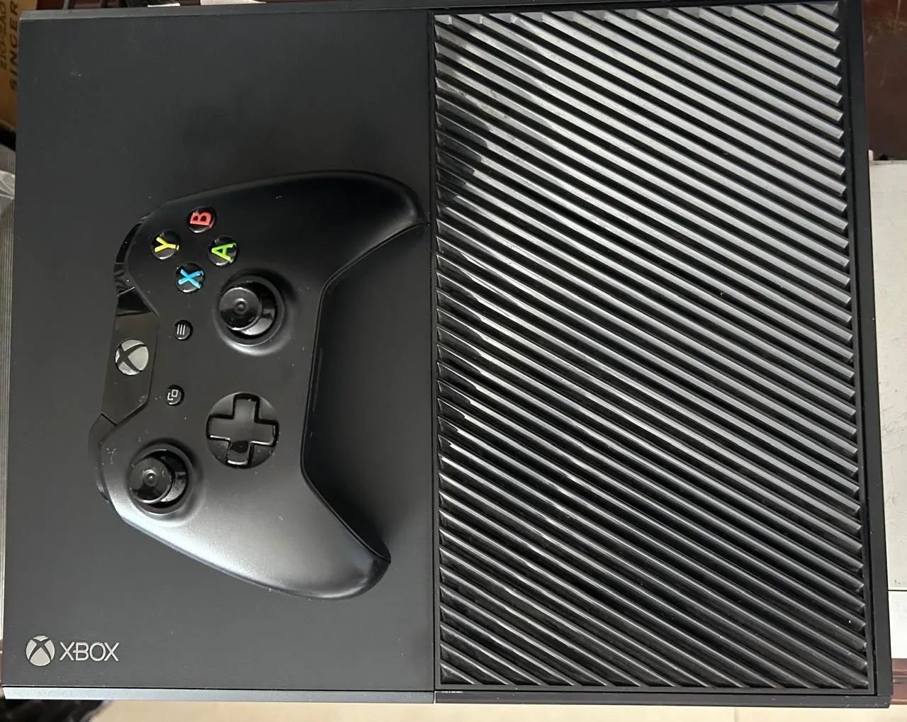 Xbox one 1 TB - Foto 2