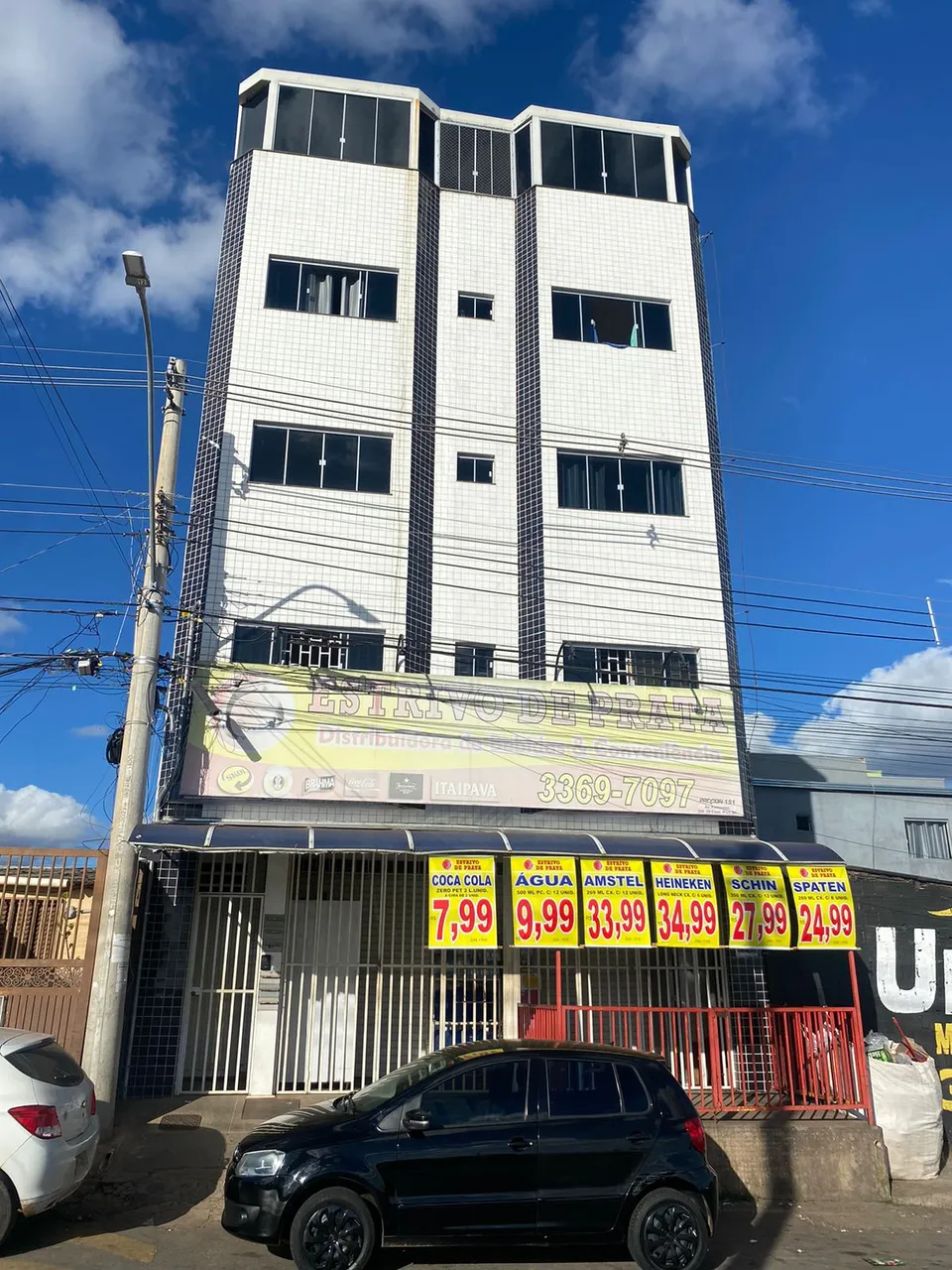 Aluga-se cobertura no Paranoá.