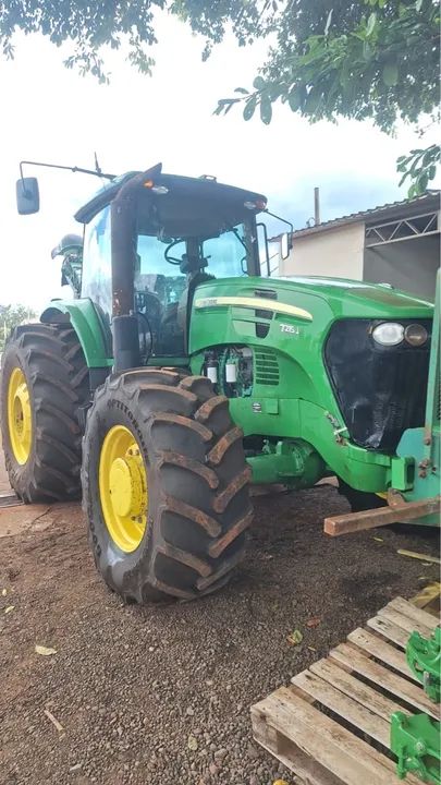 Trator John Deere 7215J ano 2018 - Foto 2