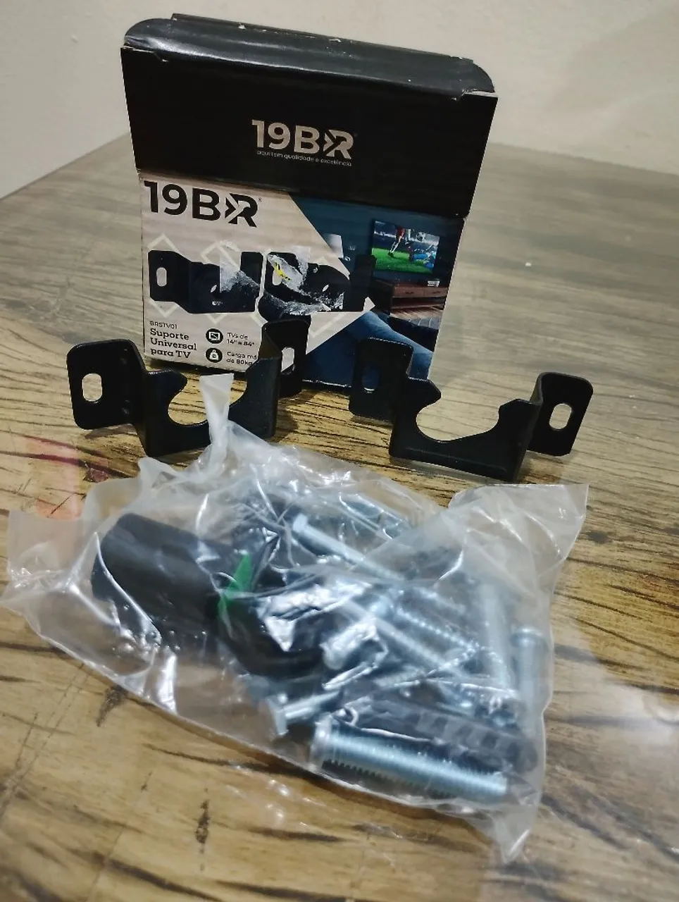 Suporte Universal para TV 14" a 84" - 19BR