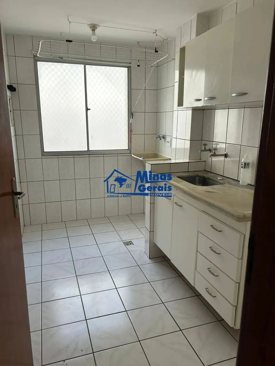 ÓTIMO APARTAMENTO PARA LOCAÇÃO NO BOSQUE DOS EUCALIPTOS, ZONA SUL DE SJC!!