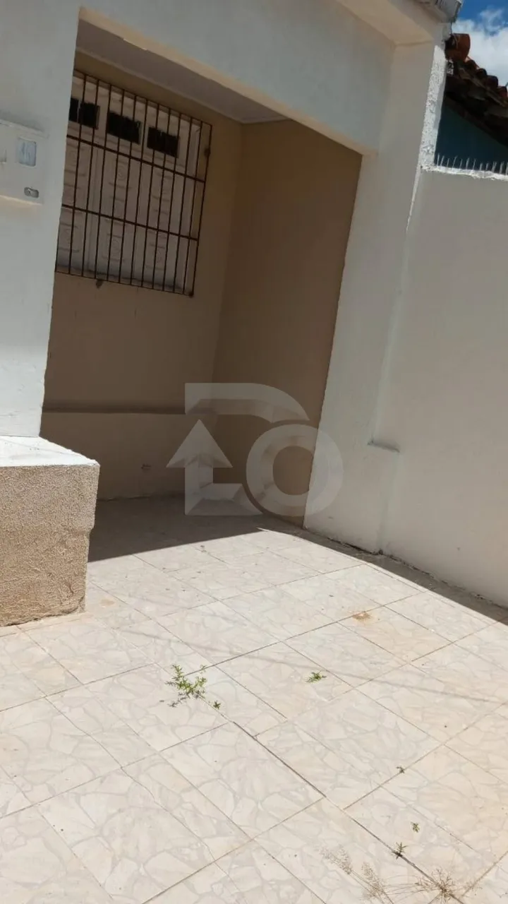 Casa no Bairro Santa Maria com Vaga de Garagem e Ótima Distribuição
