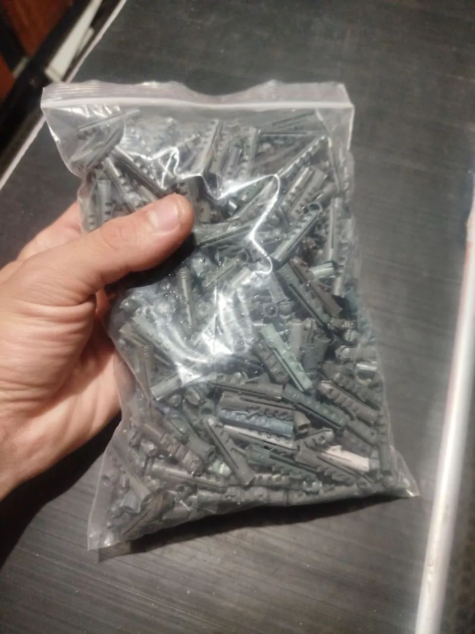 Bichas de parede 64242732352003121