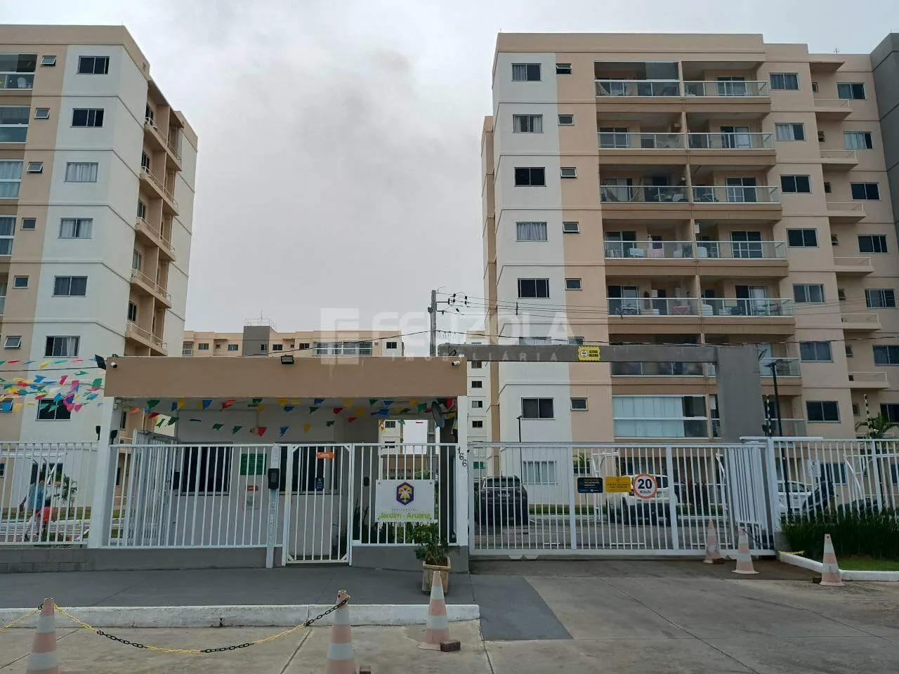 Apartamento para alugar, Condomínio Jardim de Aruana , 2 quartos, 1 vaga de garagem, Aruan