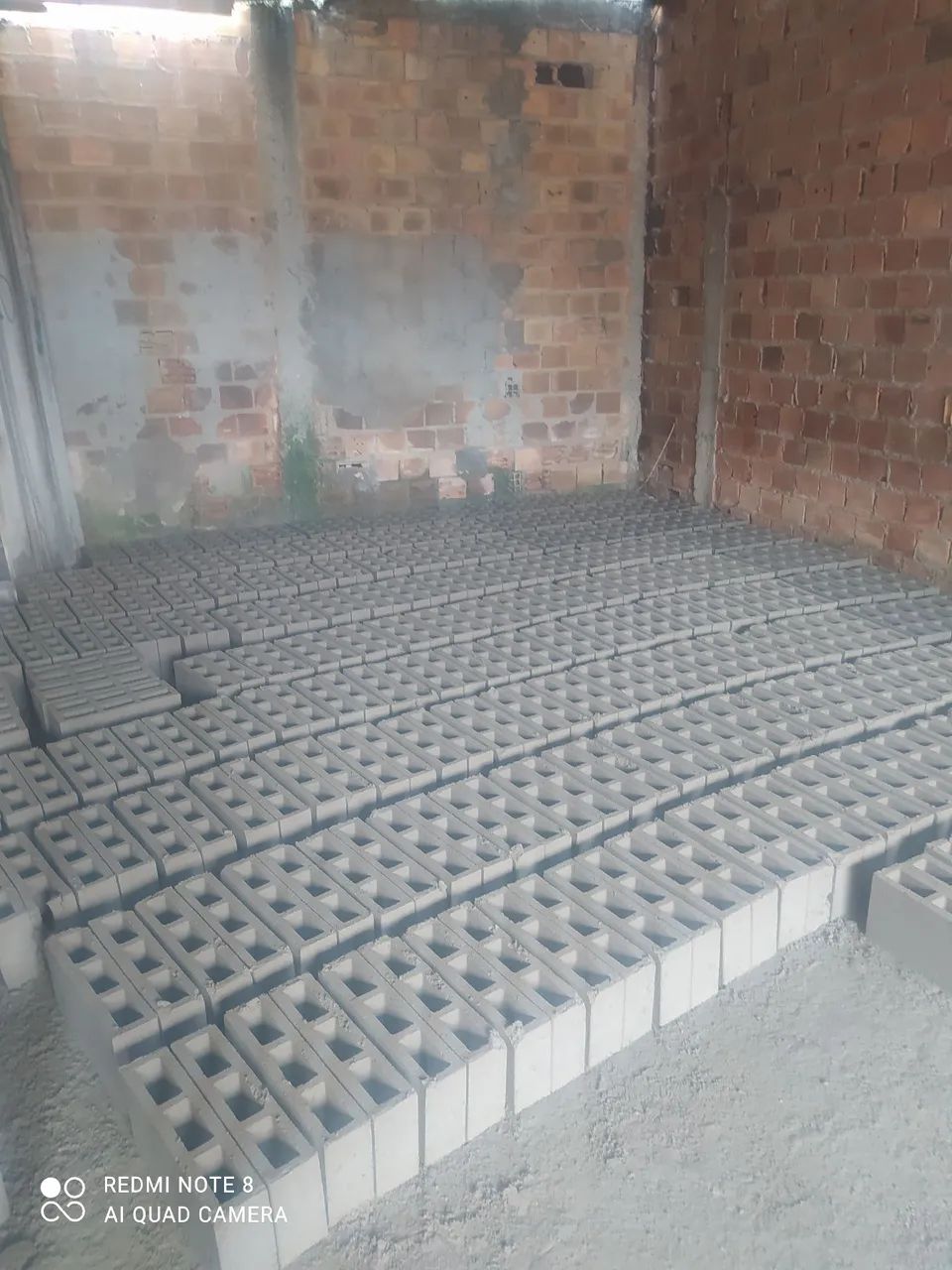 Vendo blocos de concreto 64861427750401123