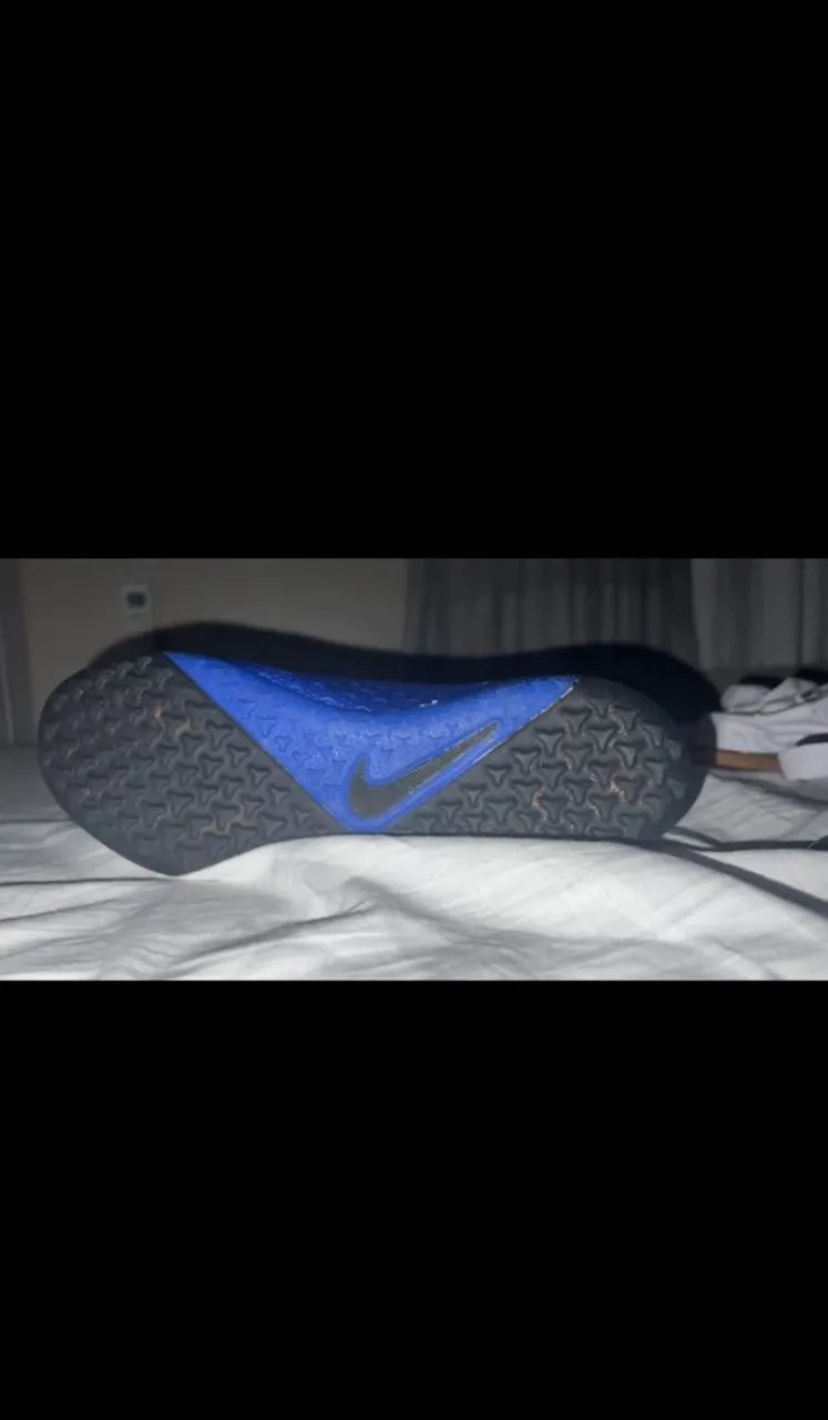 Chuteira Nike Society phantom vision