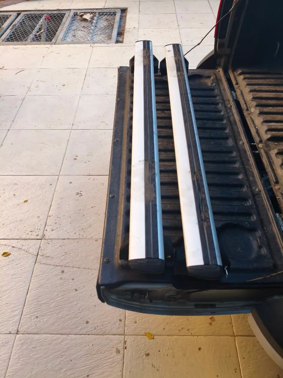 Rack com base Thule com chave - Foto 3
